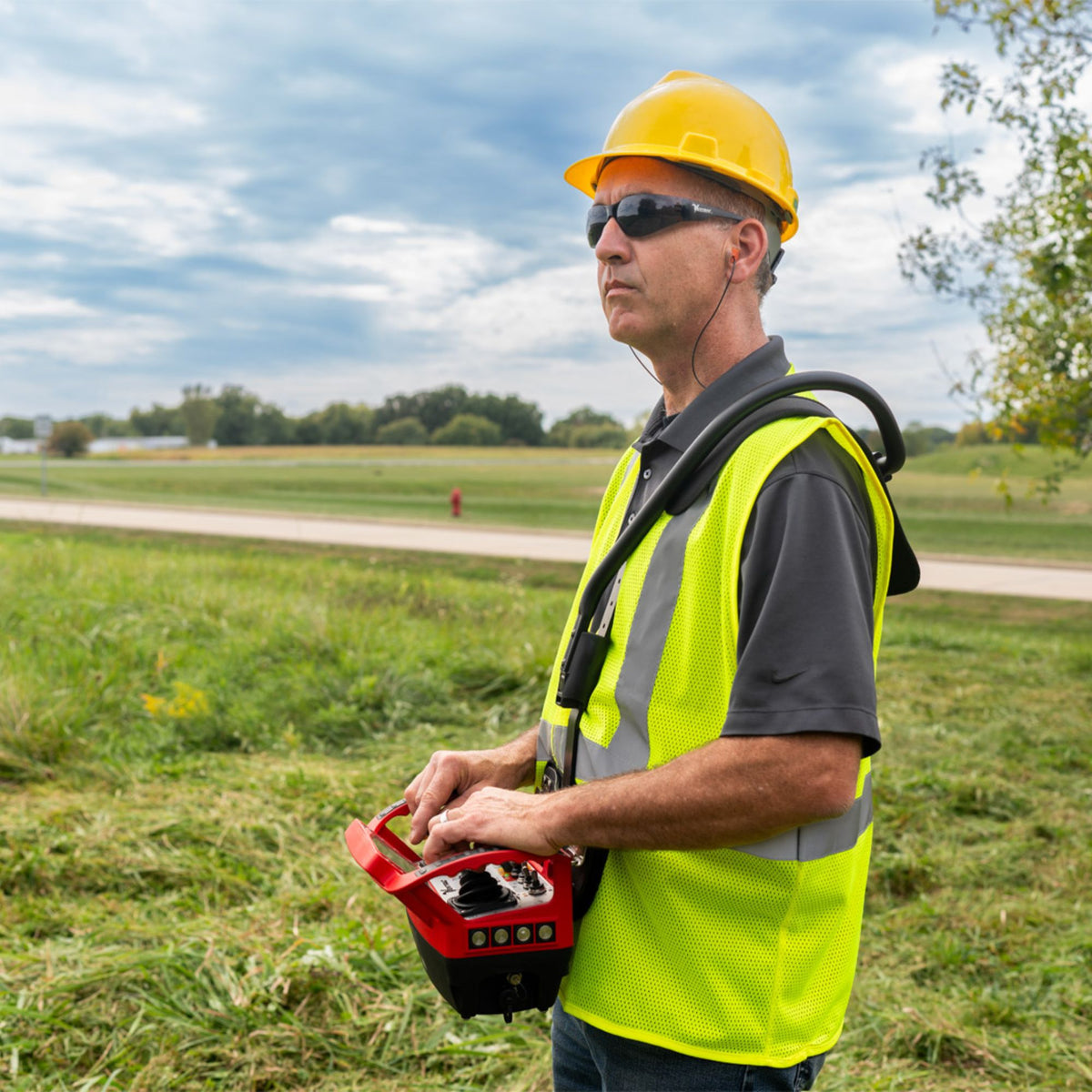 Ventrac 45RCN Tractor | Remote Control | Kubota WG972 EFI Engine