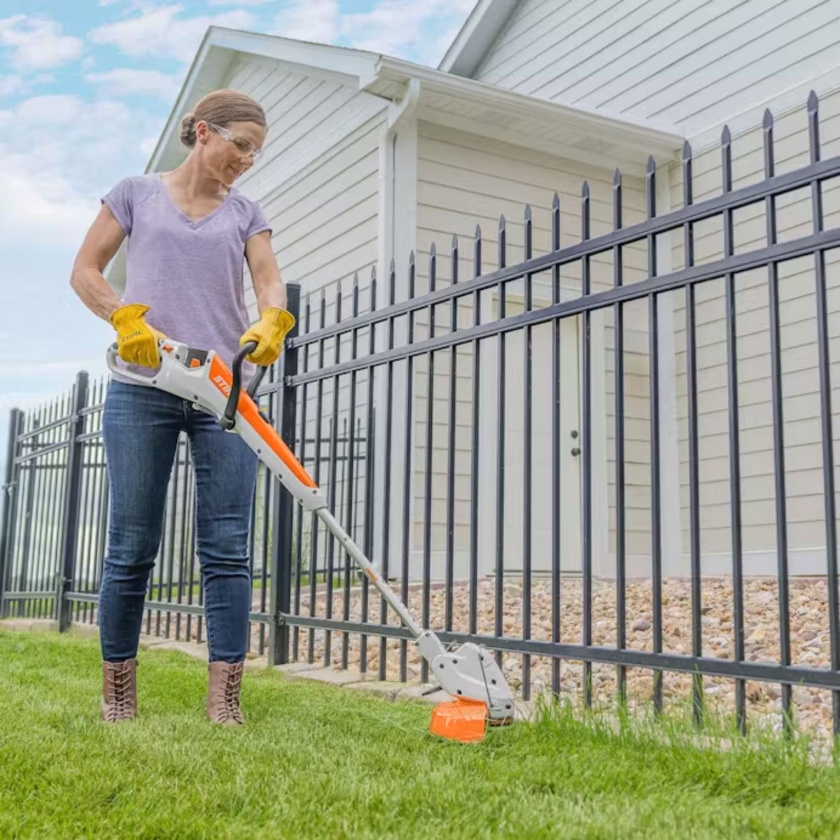 STIHL Battery Operated 2-in-1 Edger / Trimmer Set w/Battery and Charger | Main Street Mower | Winter Garden | Clermont | Ocala