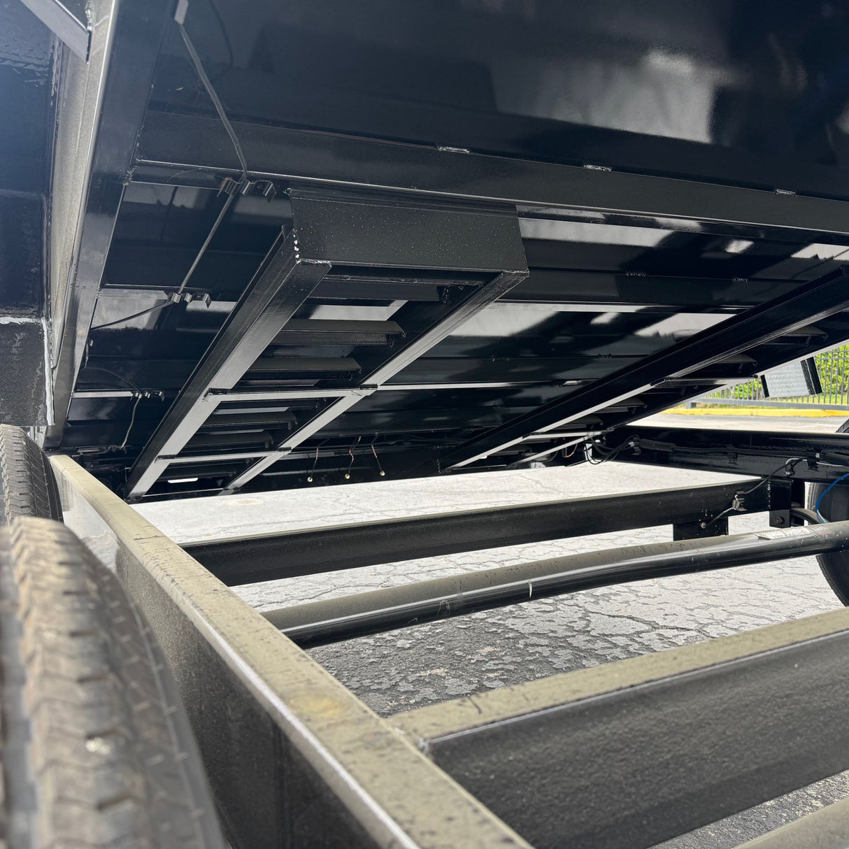 U-Dump Trailer | 14FT | Low-Profile | Tandem Axle | Telescopic |  831614T-48 LP-PRO